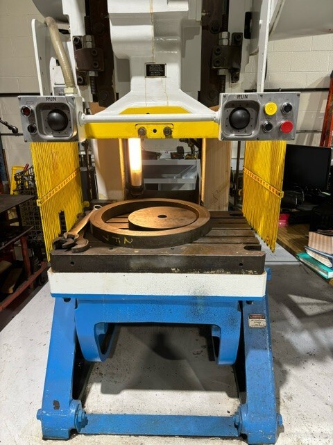 Minster 75 Ton - OBI Press (1984)