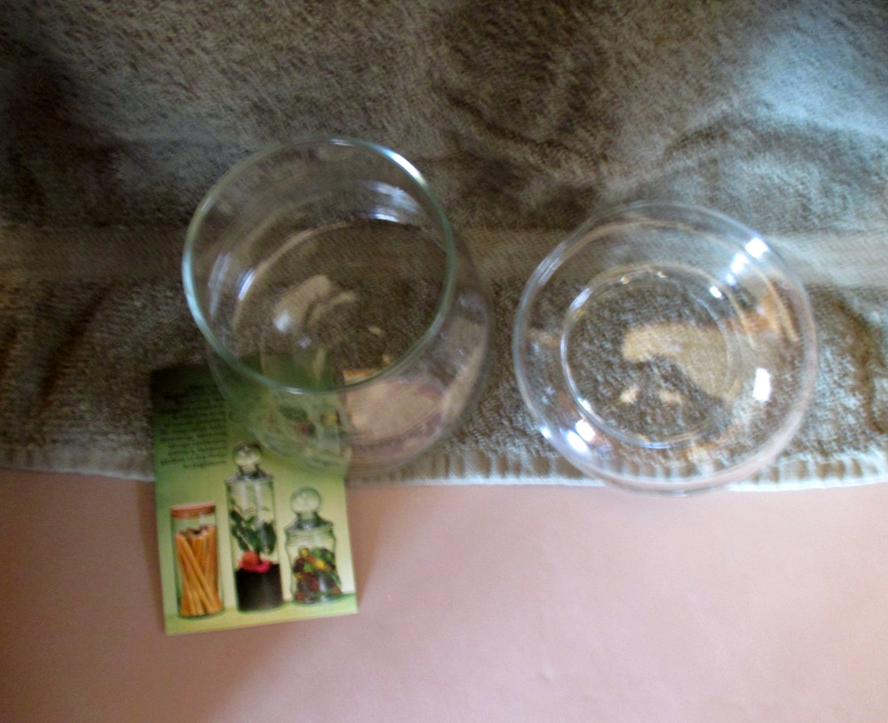 NOS Libby's 6" Tall Glass Mushroom Shape Container