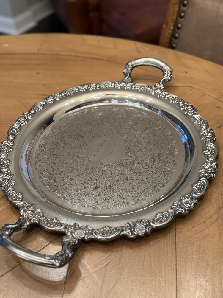 ONEIDA Silverplate Tray with Handles Decor Pattern Victorian Style Du Maurier