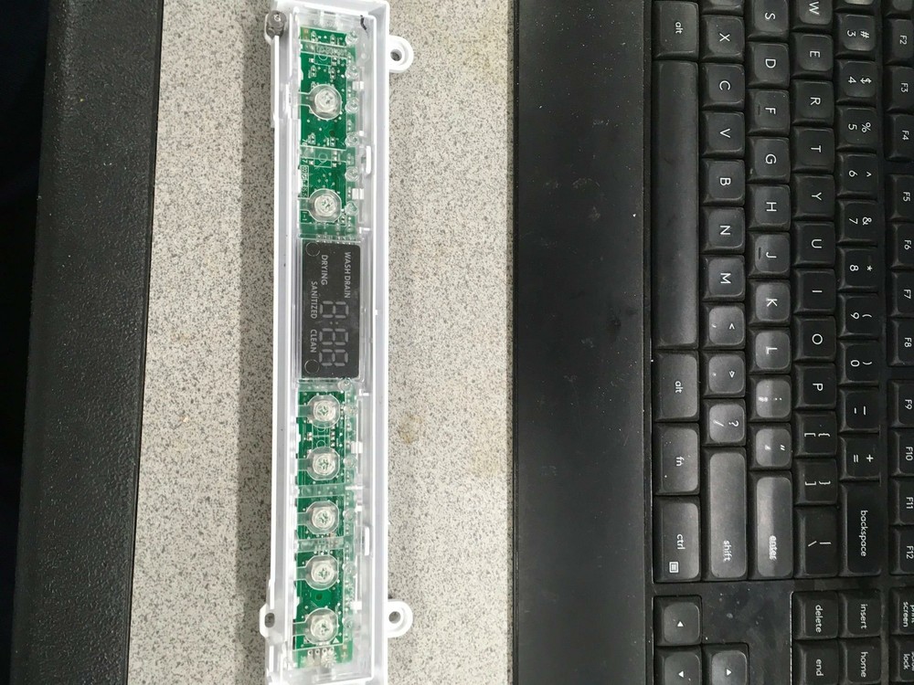 OEM Whirlpool Dishwasher User Interface Control part# w10671940 a