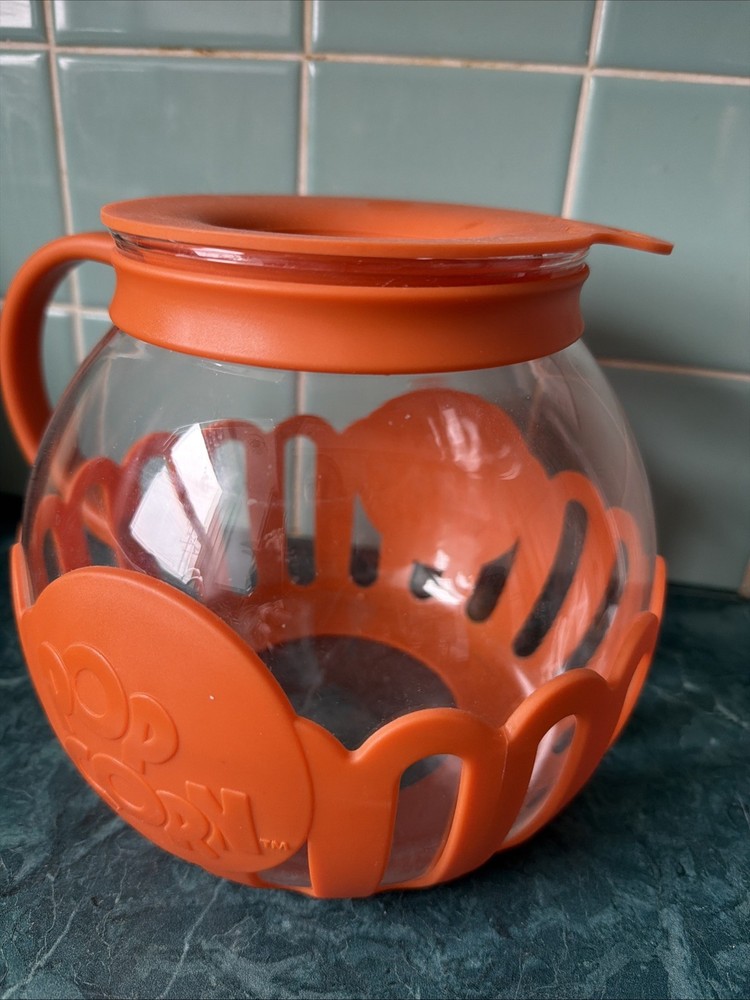 MICRO-POP MICROWAVE 3QT HANDLED POPCORN POPPER GLASS & ORANGE SILICONE