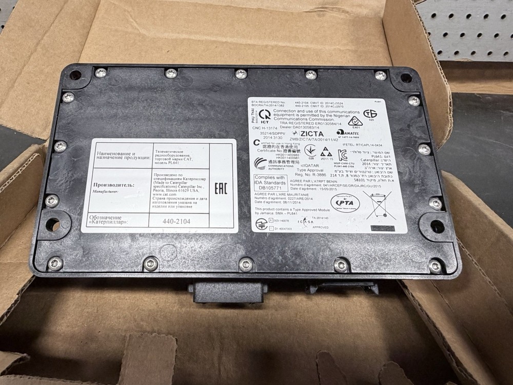 Caterpillar CAT : 440-2104 Electronic Control Assembly | Product Link ECM Module