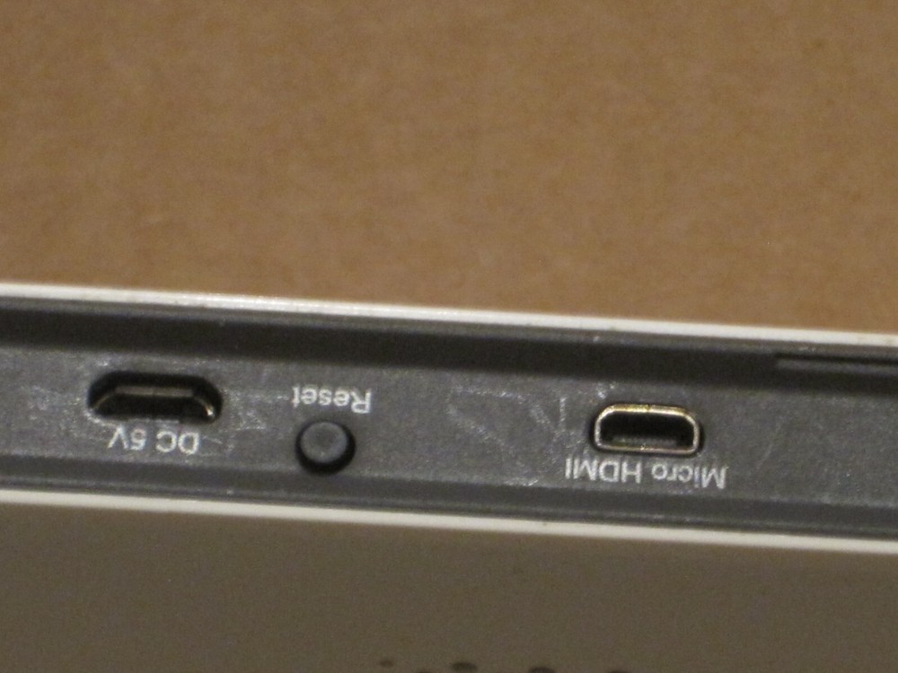 DELTA ELECTRONICS NOVOCONNECT 8360 WIRELESS PRESENTATION COLLABORATION SYSTEM