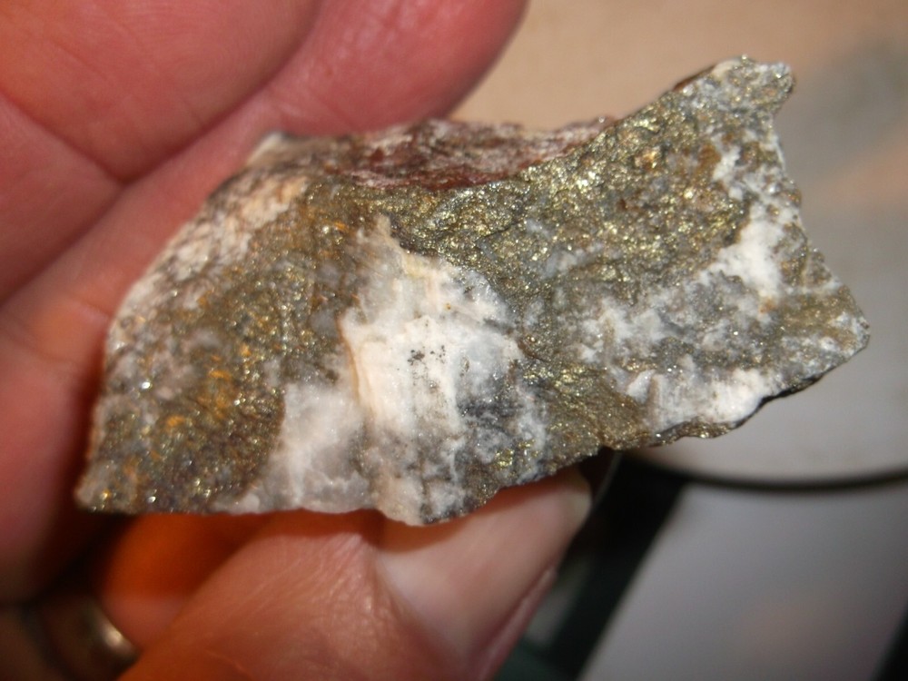 Gold, silver, copper, 74 grams samples ,ore high grade .