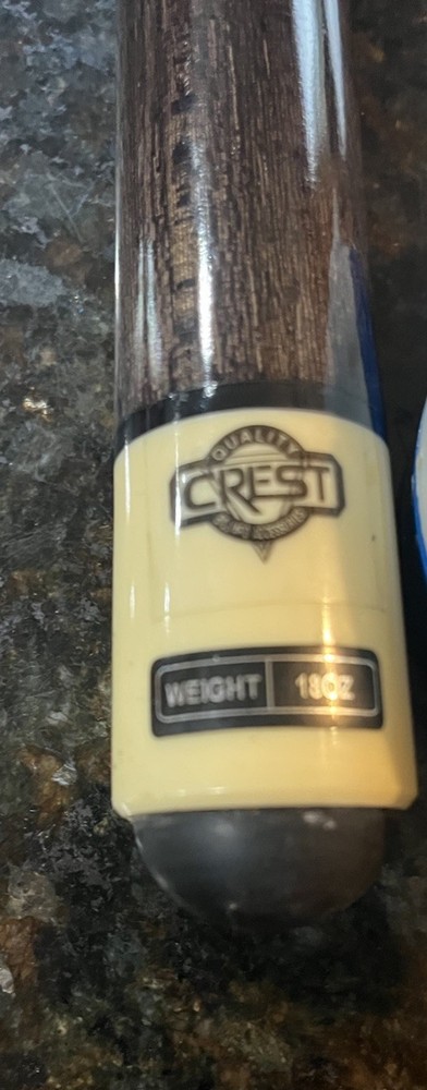 Crest Pool Cue Stick 2 Piece 18oz