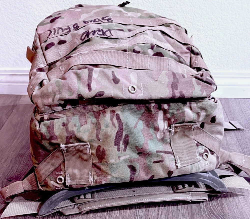 US Military MEDIUM RUCKSACK COMPLETE MULTI-CAM Molle II