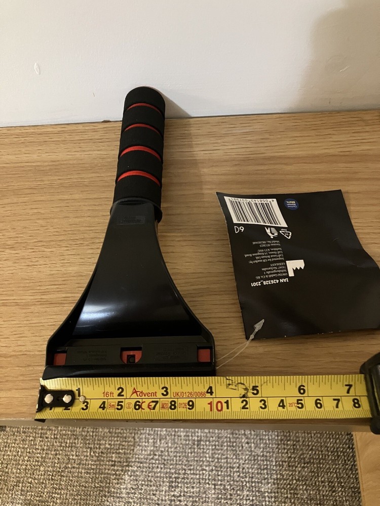 Ice Scraper With Squeegee Soft Grip Handle Car Windscreen Snow Wind Shield Frost
