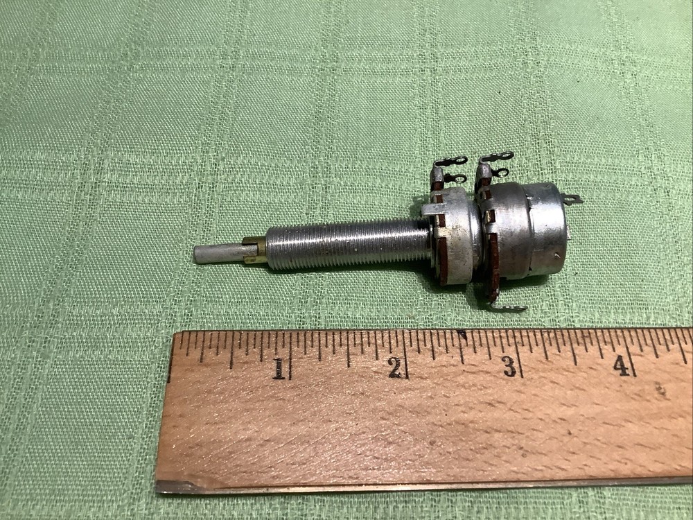 Centralab A/U-1 Automatic Universal Auto Radio Volume/ Tone Controls With Switch