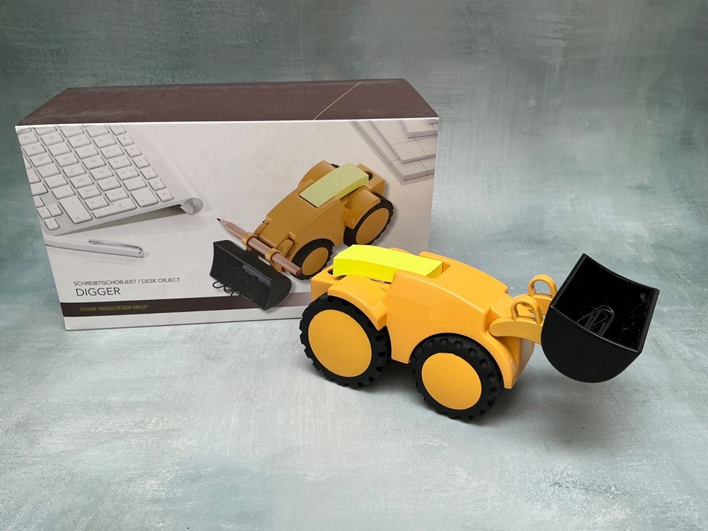 Troika DIGGER Yellow Tractor Desk Set NIB Missing Pencil