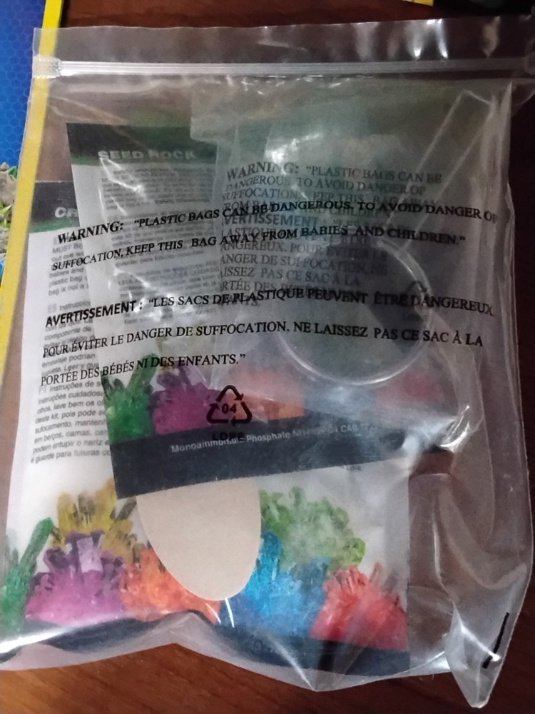 National Geographic Crystal Growing Lab Opened Box Complete Set