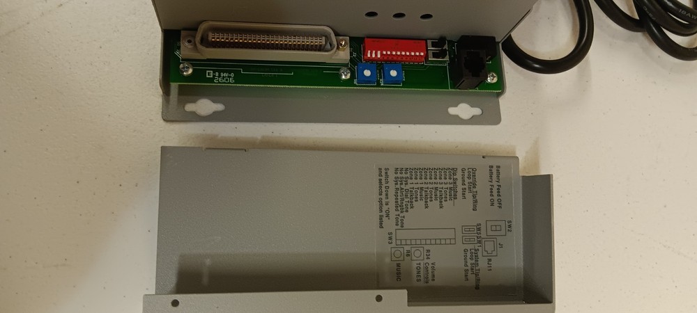 VALCOM V-2003A, Page control, 3 zone, one way all call