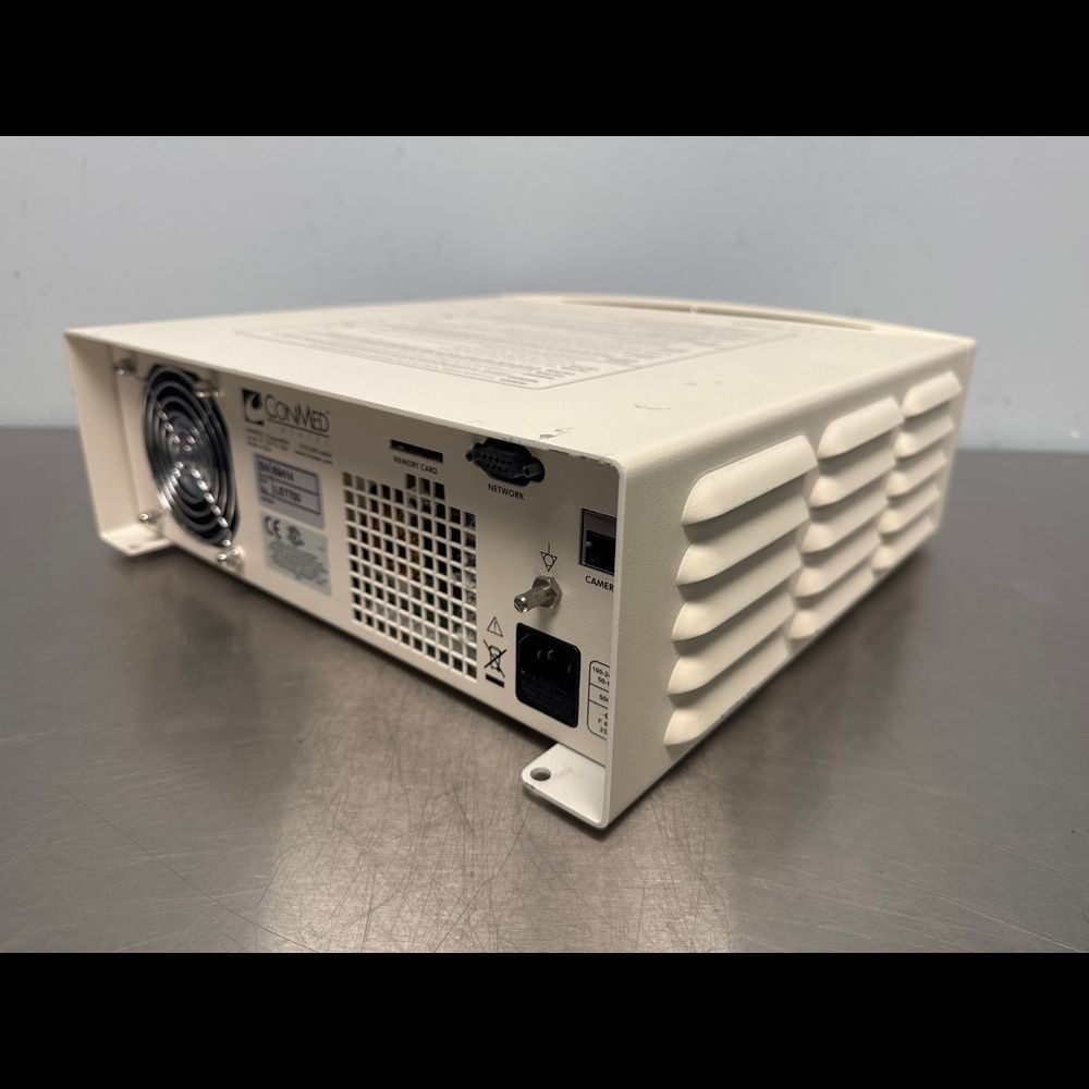 ConMed LS7700 Xenon Light Source