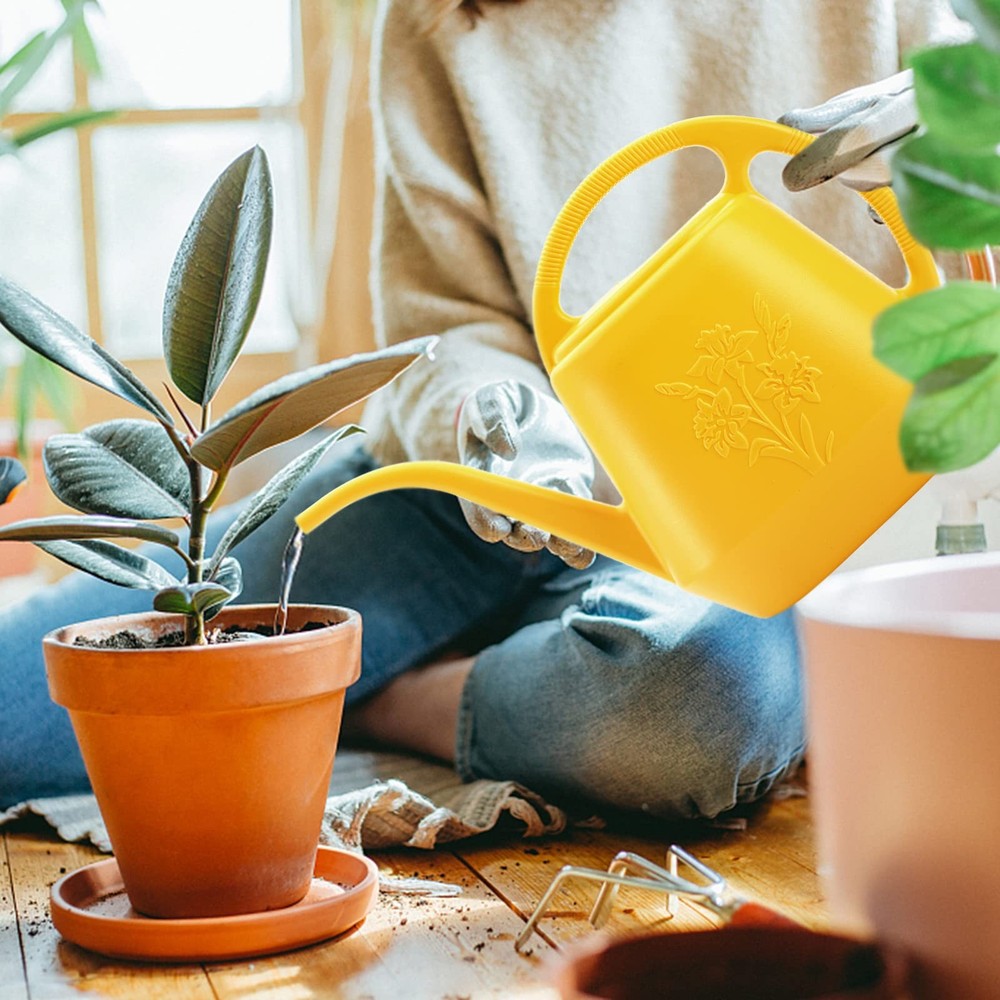 Fasmov 1-Gallon Plastic Watering Can with Comfortable Handle, Garden Yellow