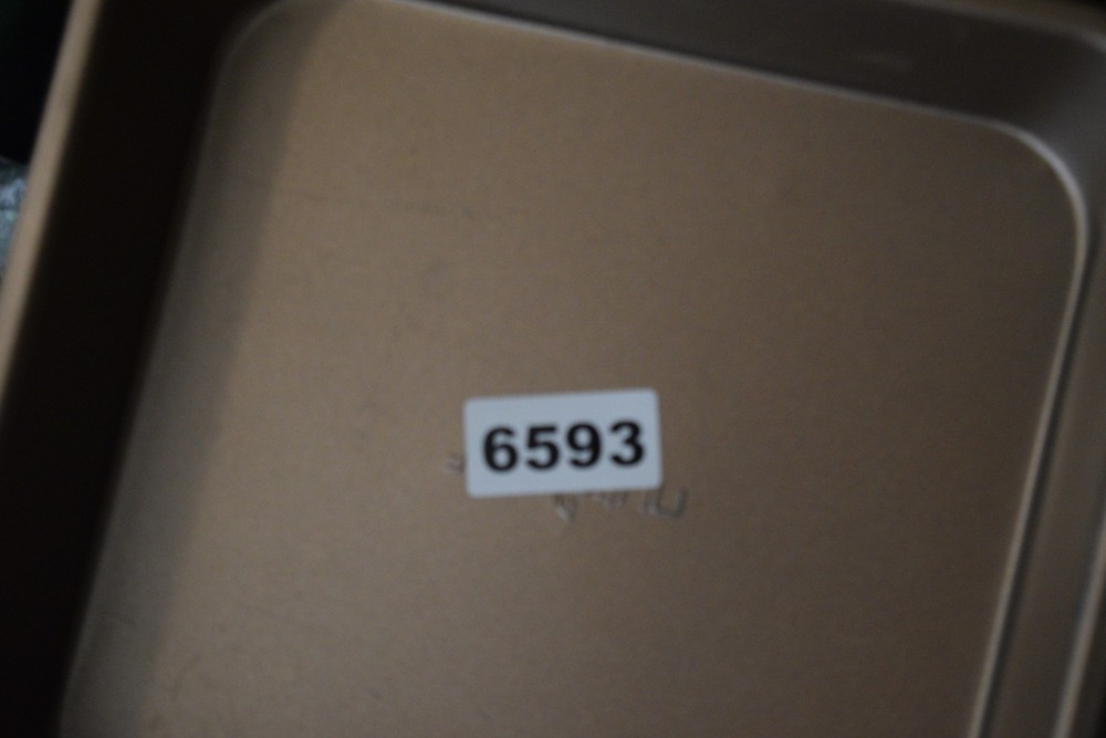 Nonstick Bakeware Set 7 Piece Muffin Loaf Round Square Rectangular Pans Bronze