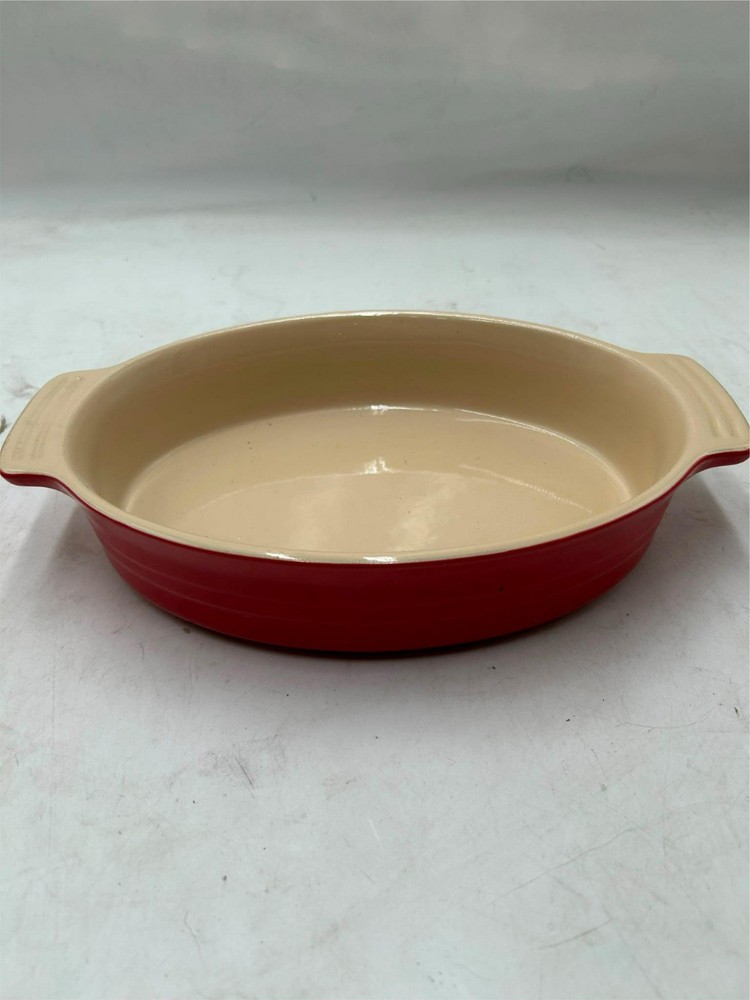 LE CREUSET  OPEN CASSEROLE  OVAL  RED  13-20