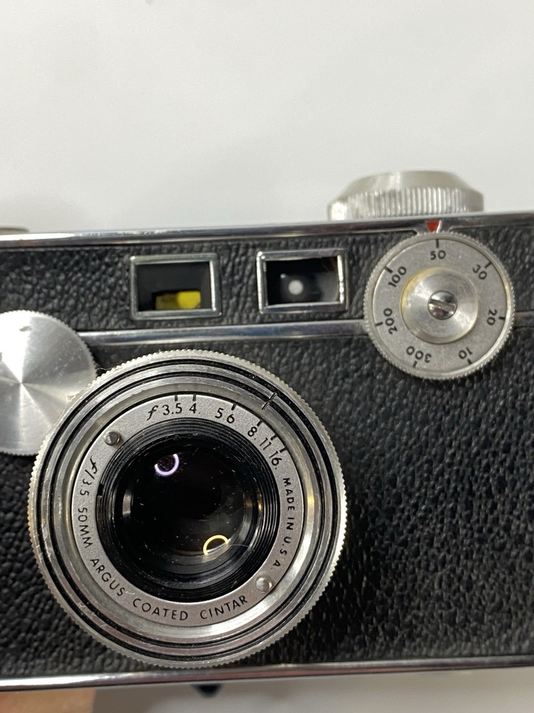 ARGUS VINTAGE C3 CAMERA WITH Cintar LENS - UNTESTED