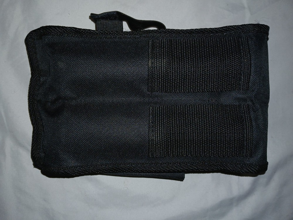 VIEWLOADER Paintball Reload Canisters And Case 2 Containers hook and loop