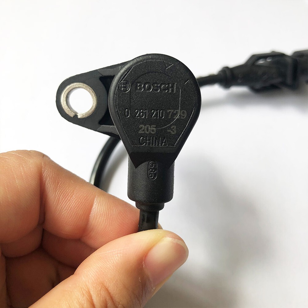1PCS New 0281002410 Crankshaft Sensor 4890189