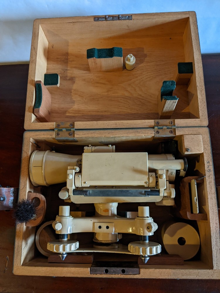 Berger precise military level, c. 1950