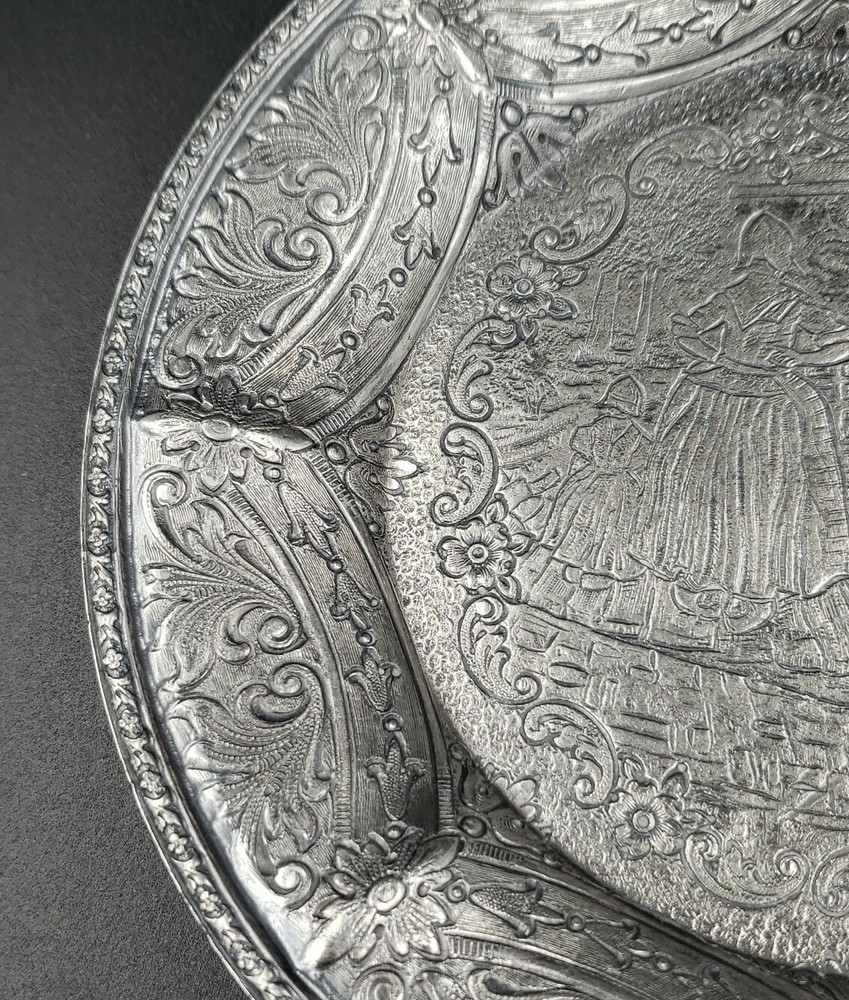 7" Round Silver Plated Hand Engraved Derby & Co. Nappy Dish 20