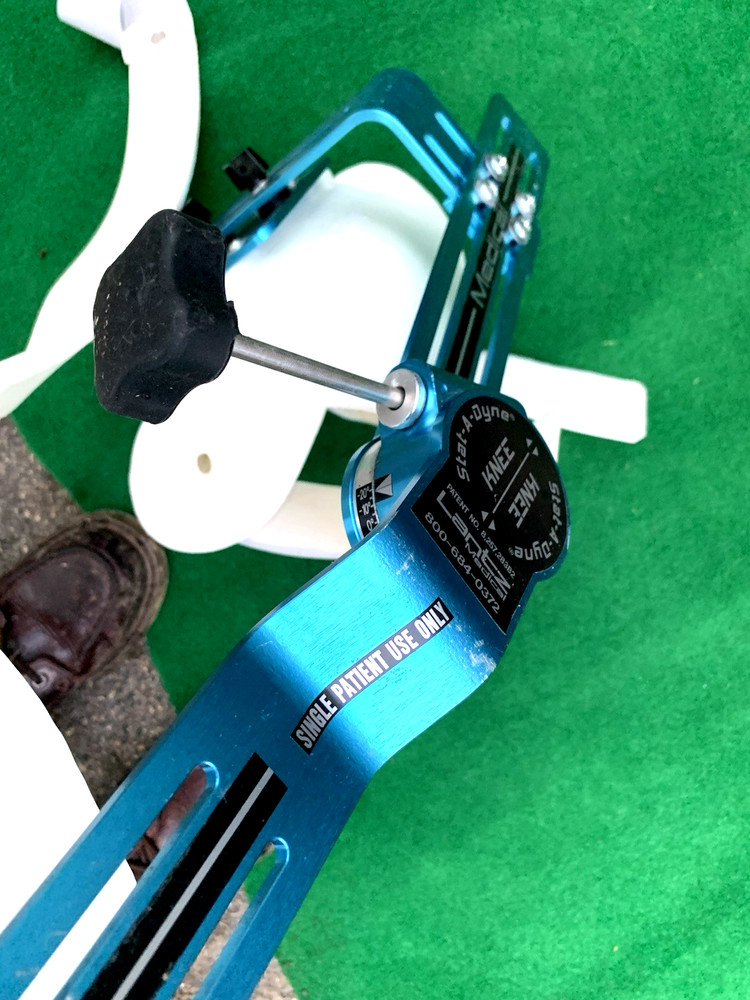 Lantz Medical Stat-A-Dyne Dynamic Knee Brace