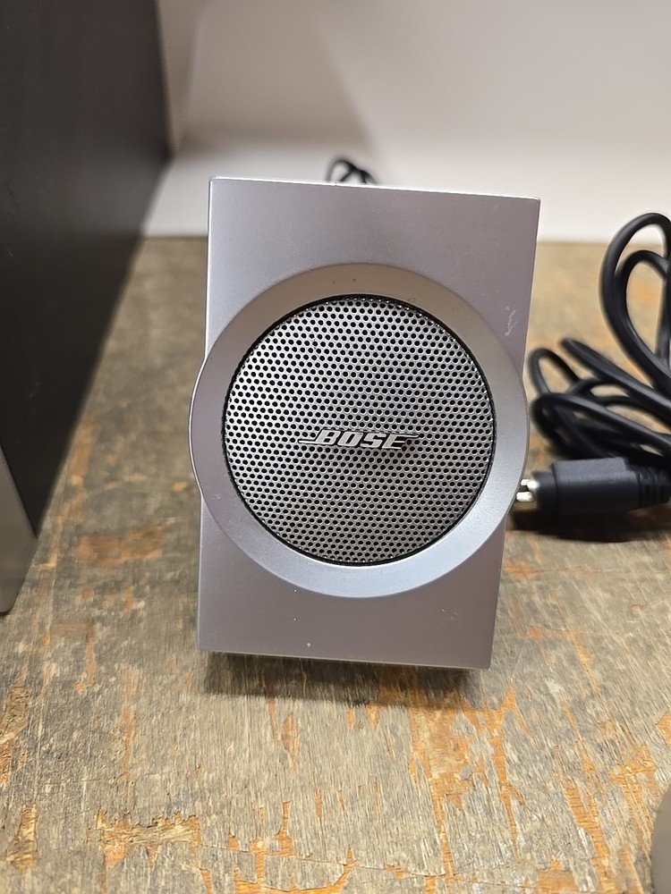 Bose Companion 3 Multimedia Computer Speaker System