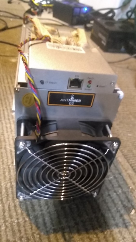Antminer D3