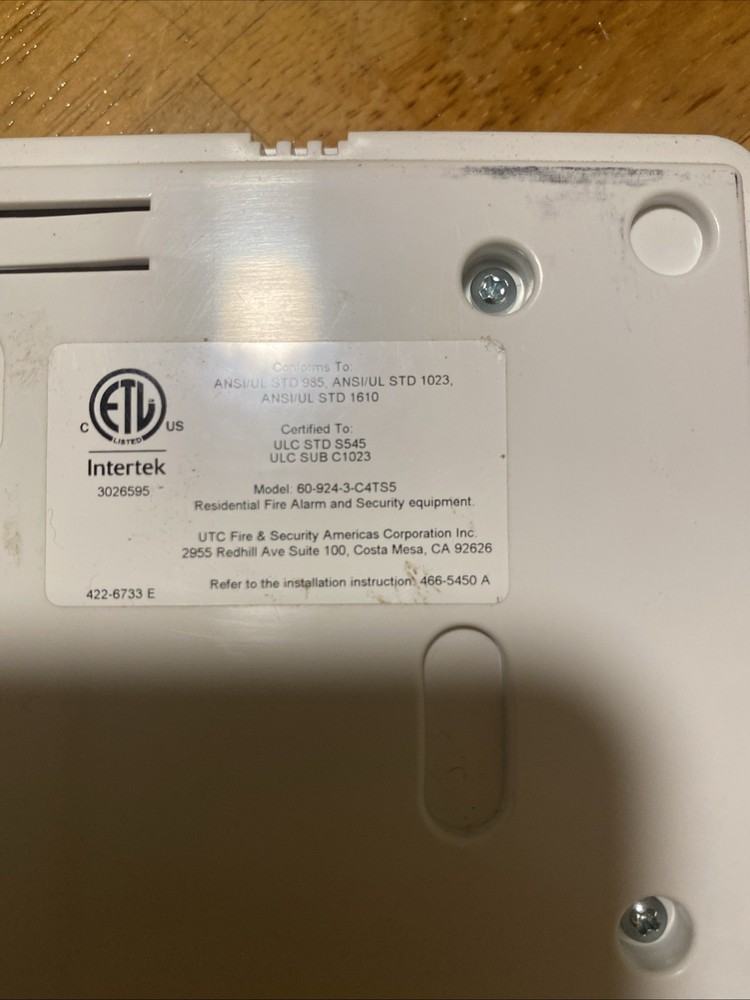 Interlogix GE Security 60-924-3-C4TS5 Concord 5'' Touchscreen