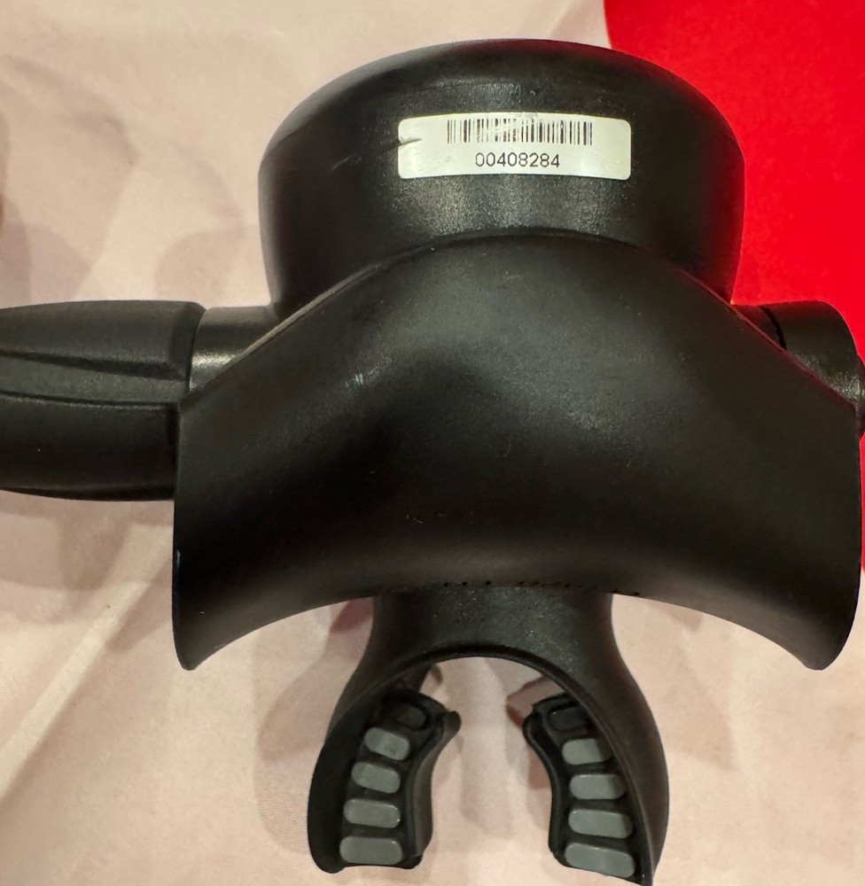 OCEANIC NEO CDX5 SCUBA REGULATOR AWESOME SOLID REG IN NICE CONDITION