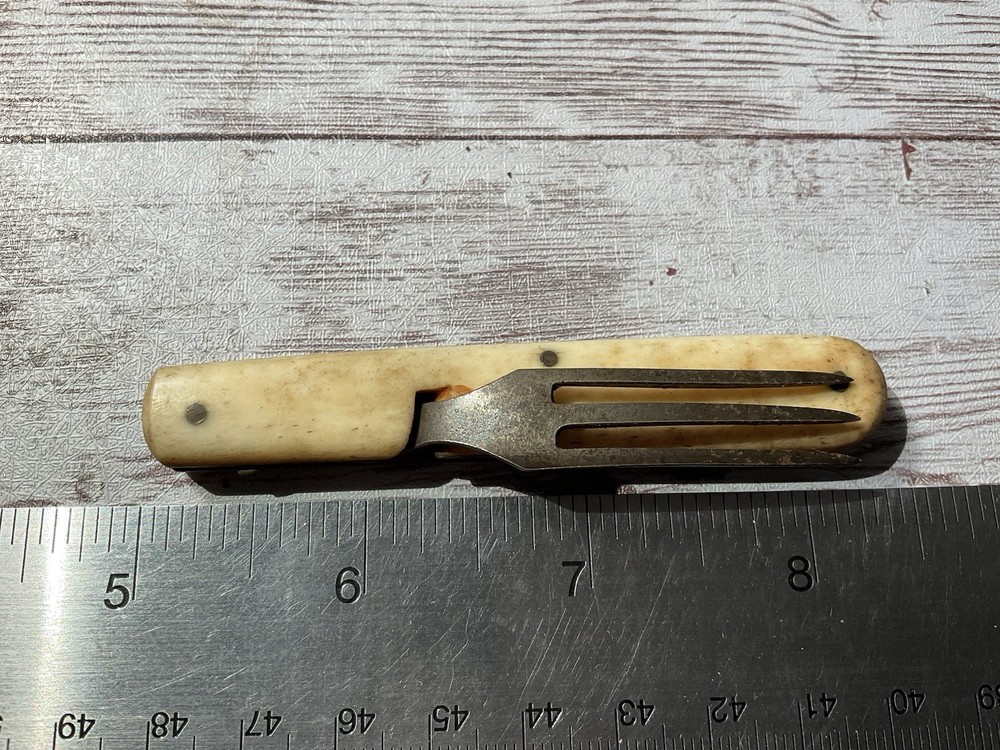ORIGINAL CIVIL WAR FOLDING FORK