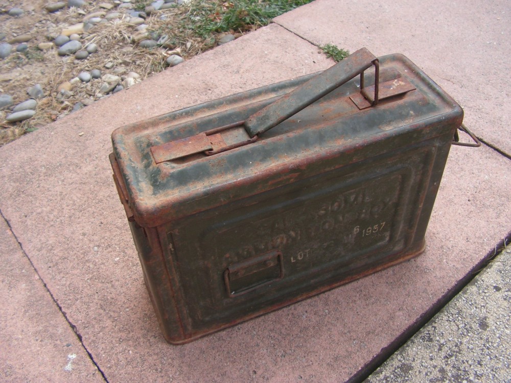ammunition box us vietnam 1957 (gls )