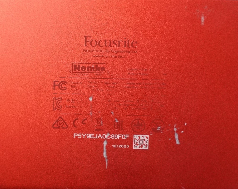 Focusrite Scarlett 2i2 Studio 3rd Gen Audio Interface w/ Mic & Cables