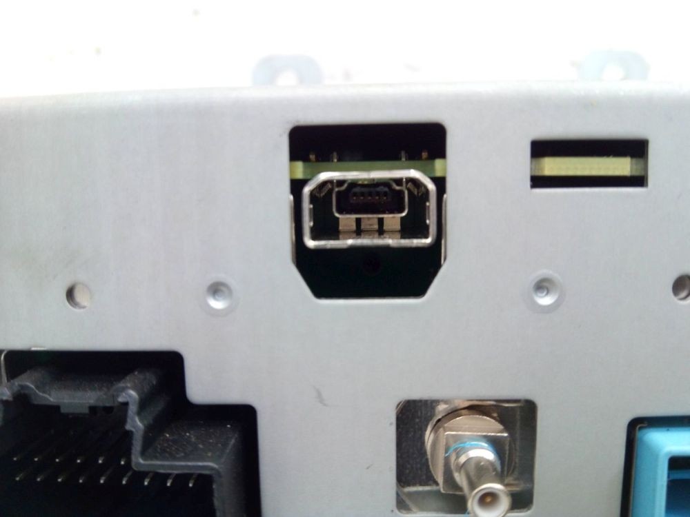 Radio/CD Change Combination *CODE Not Available. Suitable for Opel Insignia A