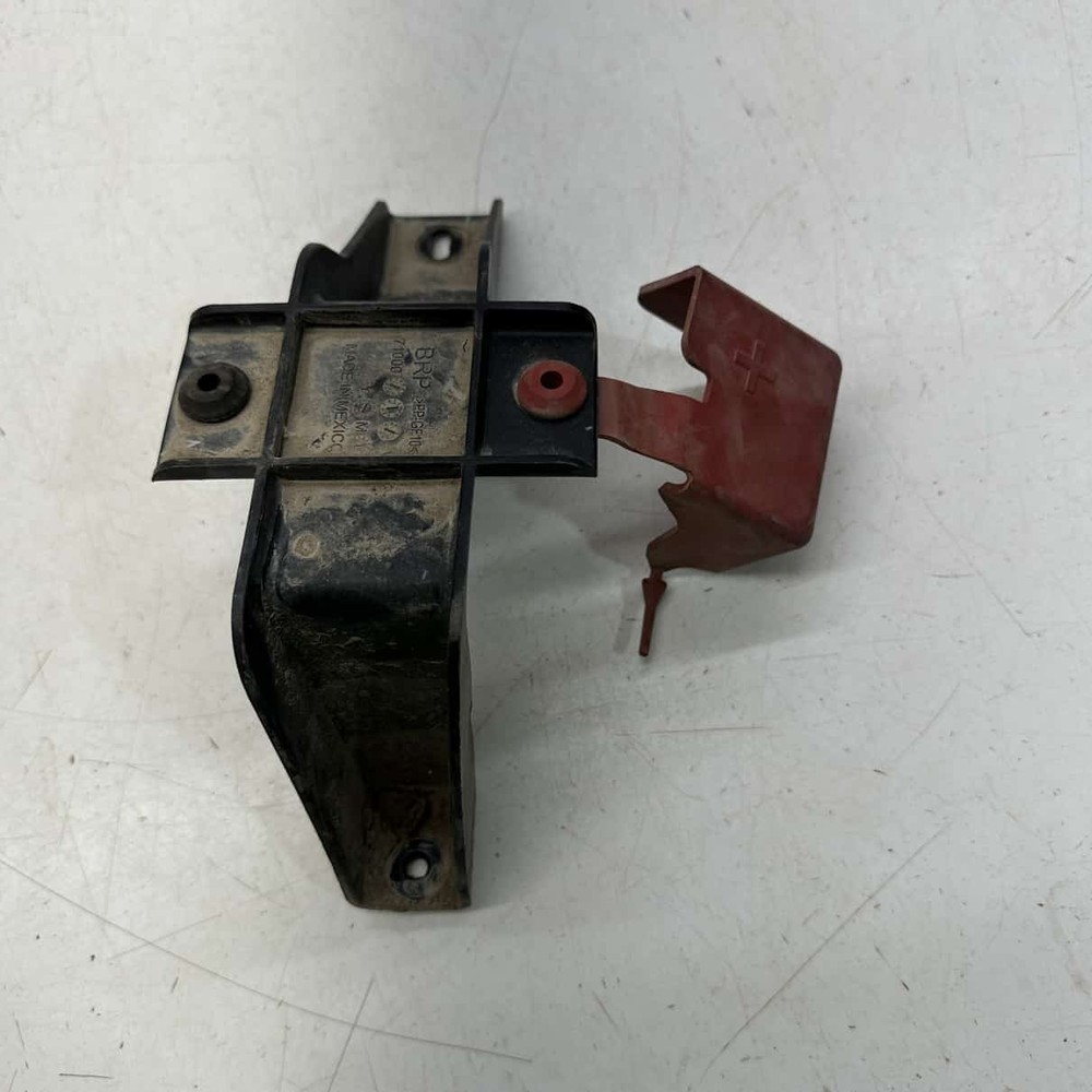 Fixation Plate - 2023 Can-Am Commander Max XT 1000R
