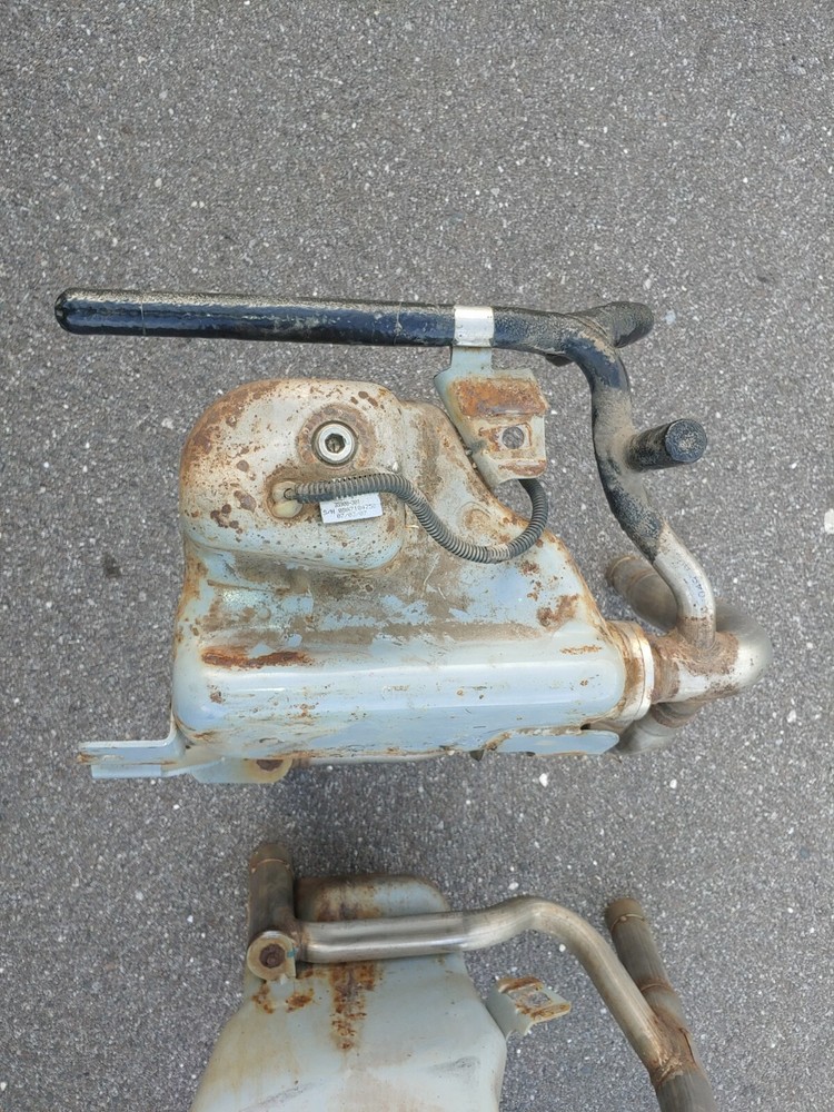 FORD CROWN VICTORIA FIRE SUPRESSION SYSTEM MAIN TANKS