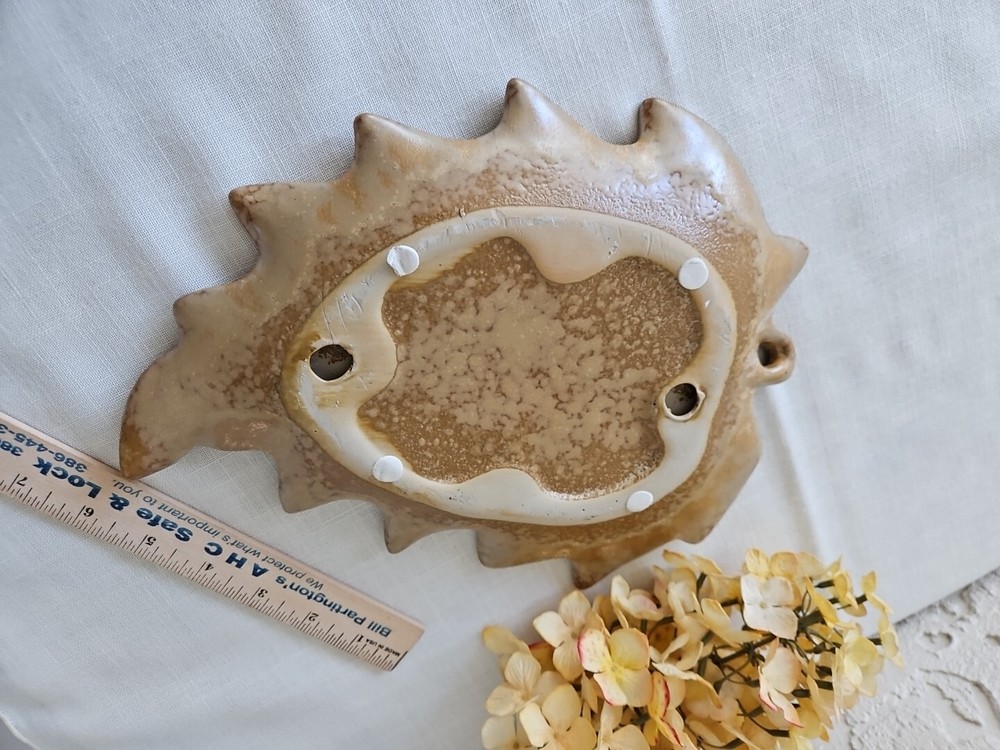 Leaf Pottery Dish Plate Beige Fall Autumn Table Decor