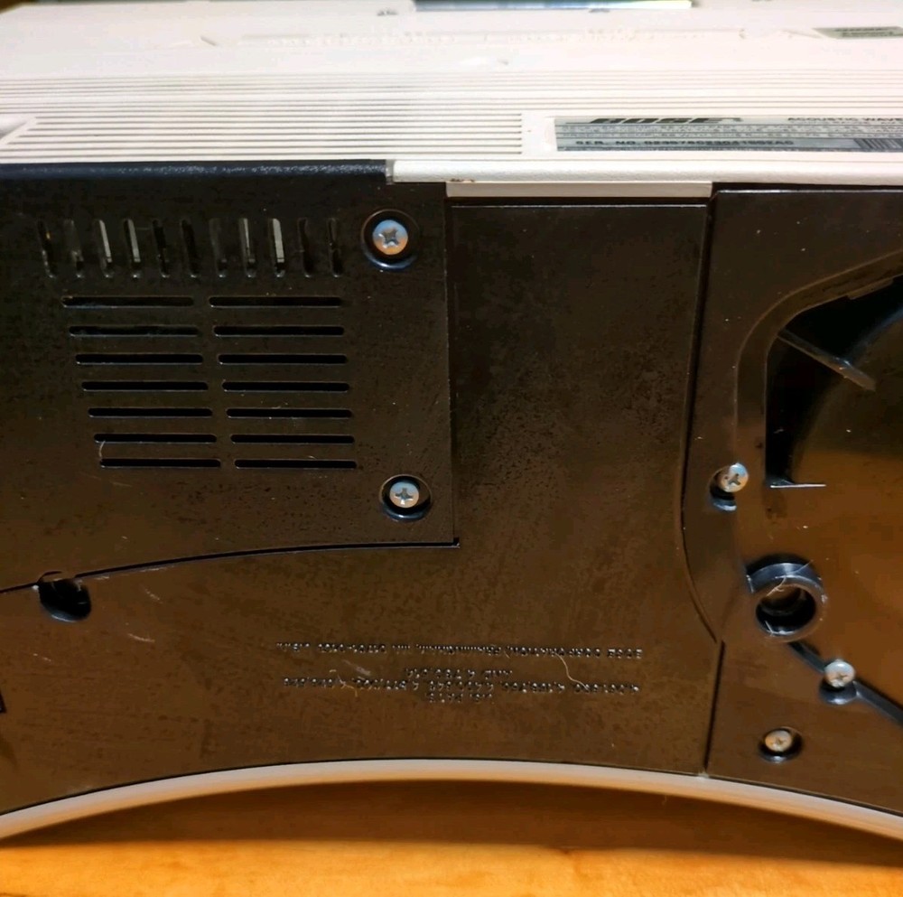 Bose Acoustic Wave Music System CD-3000 White