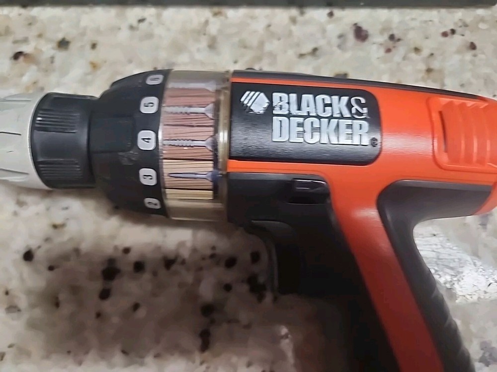 Black & Decker BD12PS 12V 3/8" Cordless Drill Driver Bare Tool Only