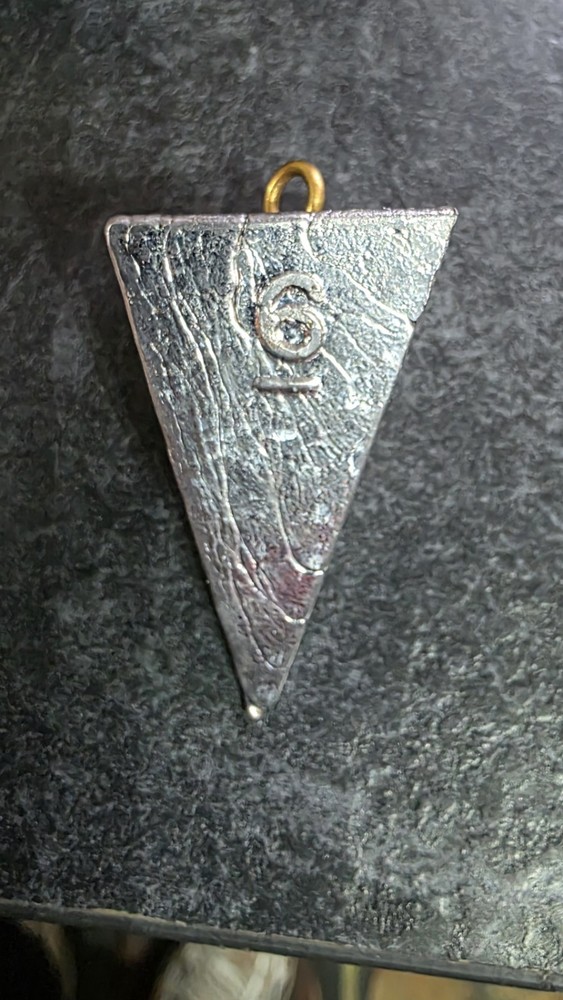 10 x 6oz pyramid weights