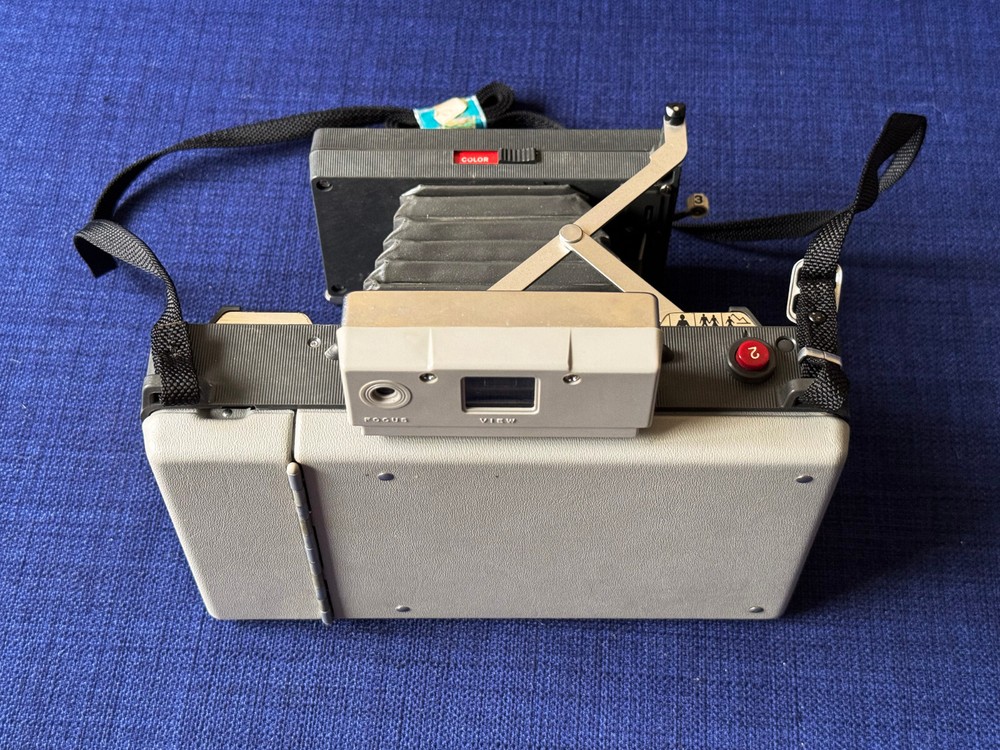 Polaroid Automatic 103 Land Camera – with Vintage bag, flash, papers – untested
