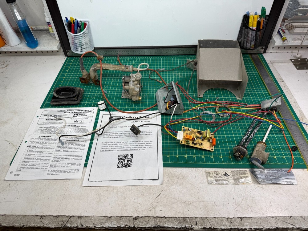 Suburban DSI Gas Electric Water Heater SW10DEL 10 Various Parts Bundle