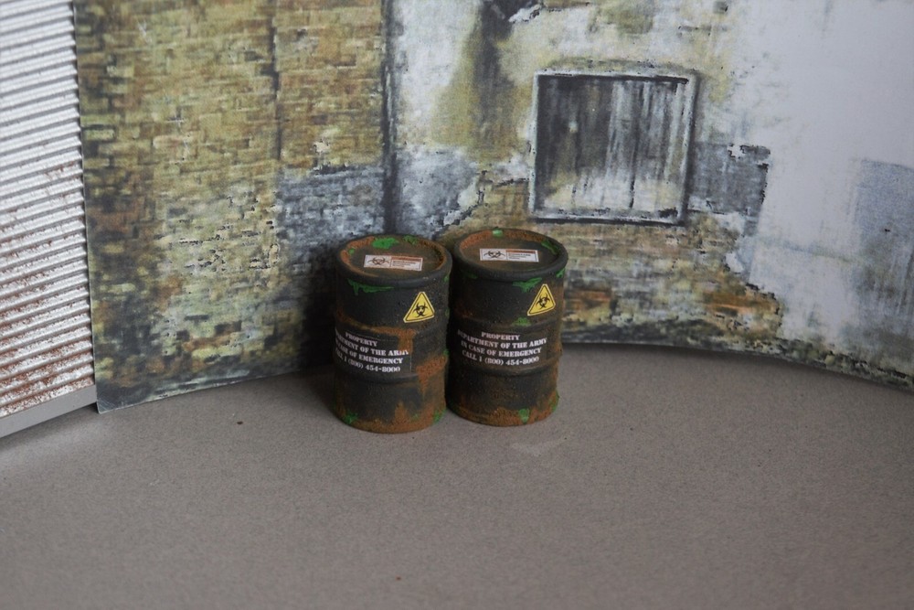 1/18 Trioxin Barrels (2) per set 
