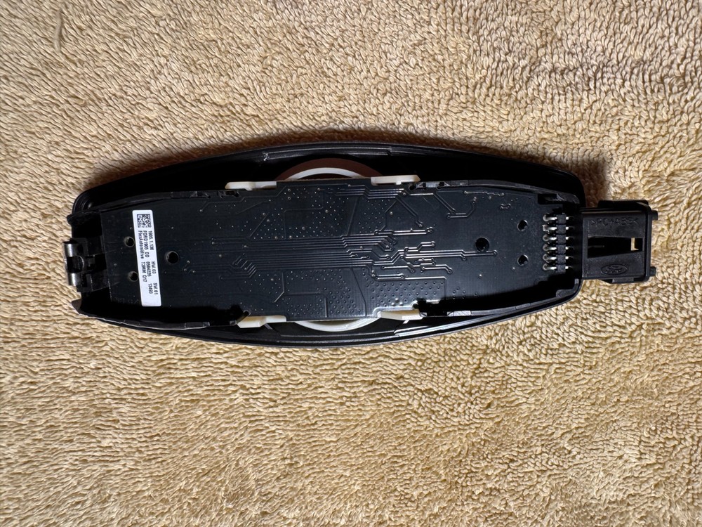 2013 Ford Explorer OEM rear/cargo area mounted interior dome map light