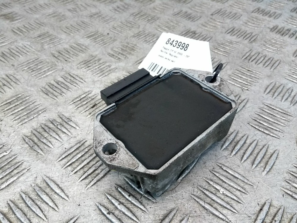 2004 PIAGGIO ZIP 50 RECTIFIER REGULATOR