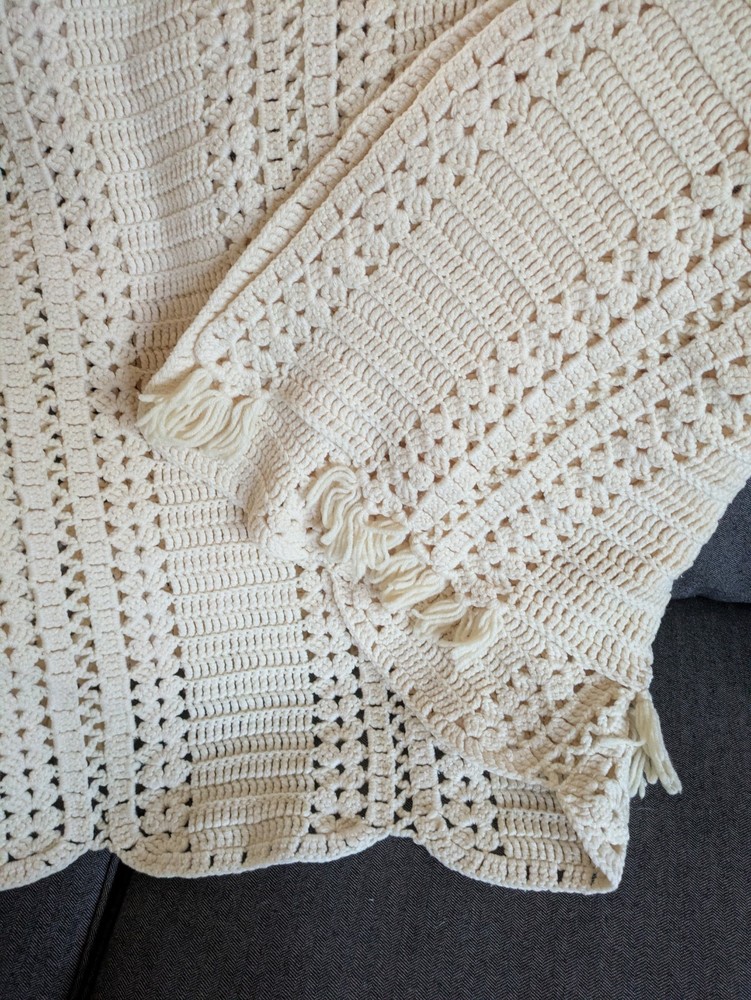 Vintage Cottage Core Throw