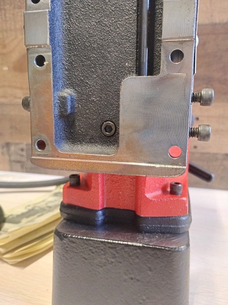 NEW!! Milwaukee 4203 Electromagnetic Drill Press Base OPEN BOX!!