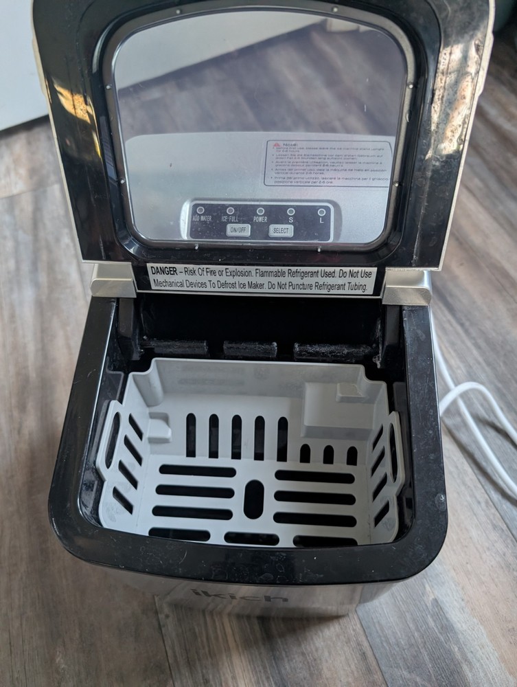 IKICH Quick Portable Ice Maker CP173A Silver - 26lbs