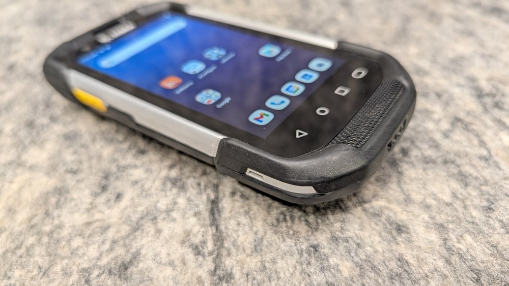 Zebra TC72 TC720L Mobile Barcode Scanner Touch Computer + Trigger Grip, Battery