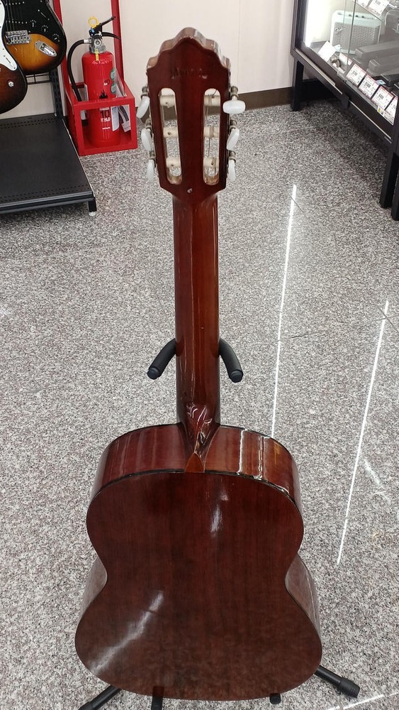 MORRIS LUTHIER 100 Classical Guitar