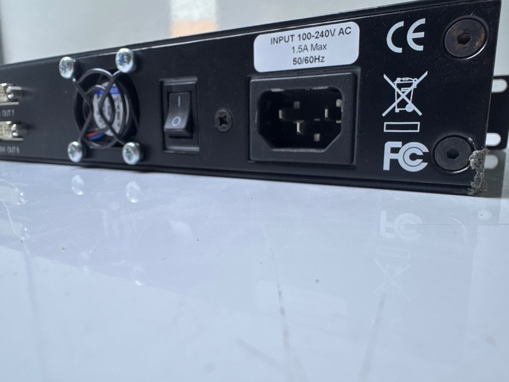 Datapath dL8 Video Distribution Amplifier